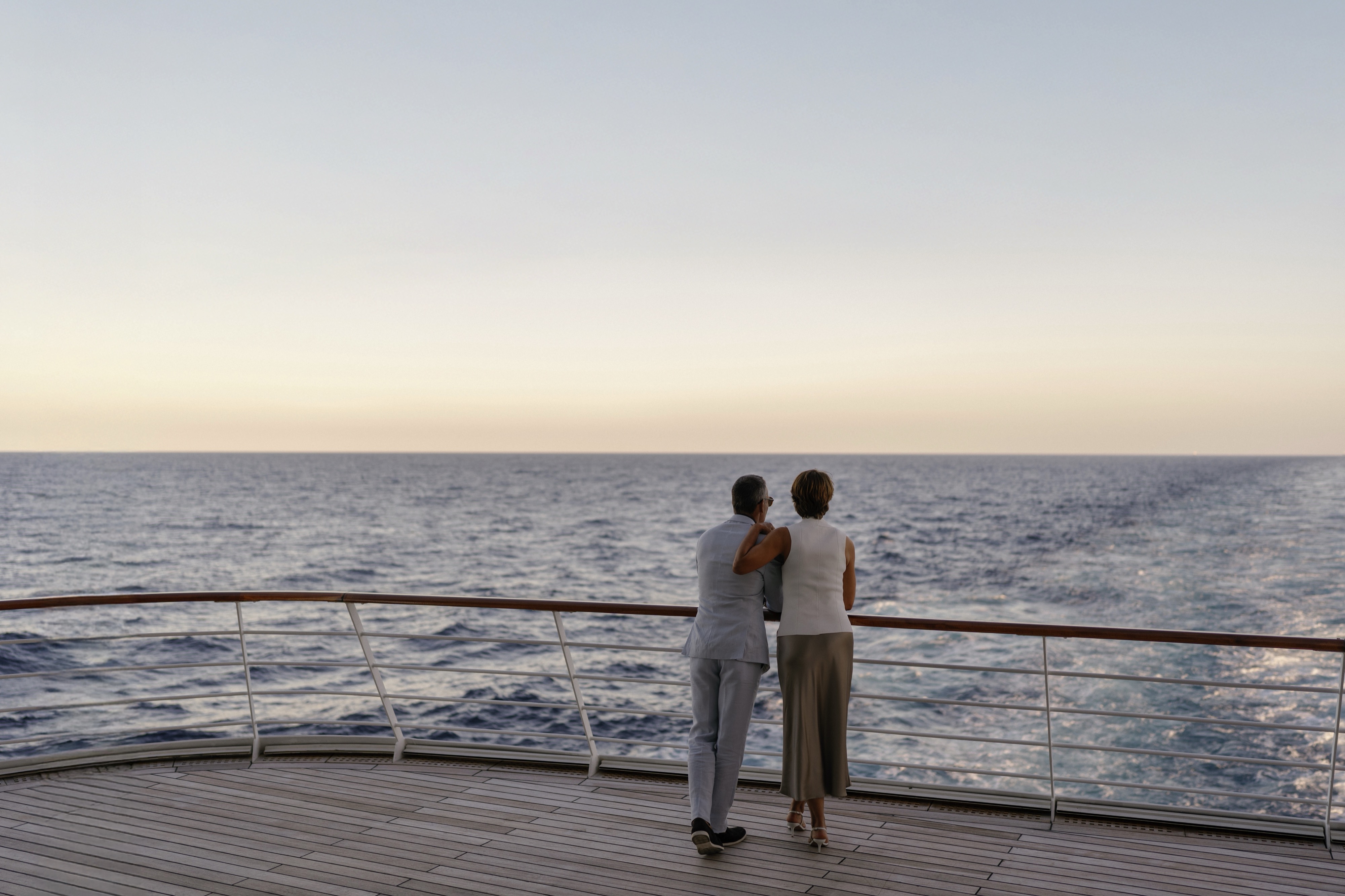 Seven Seas Splendor - Pool Deck 